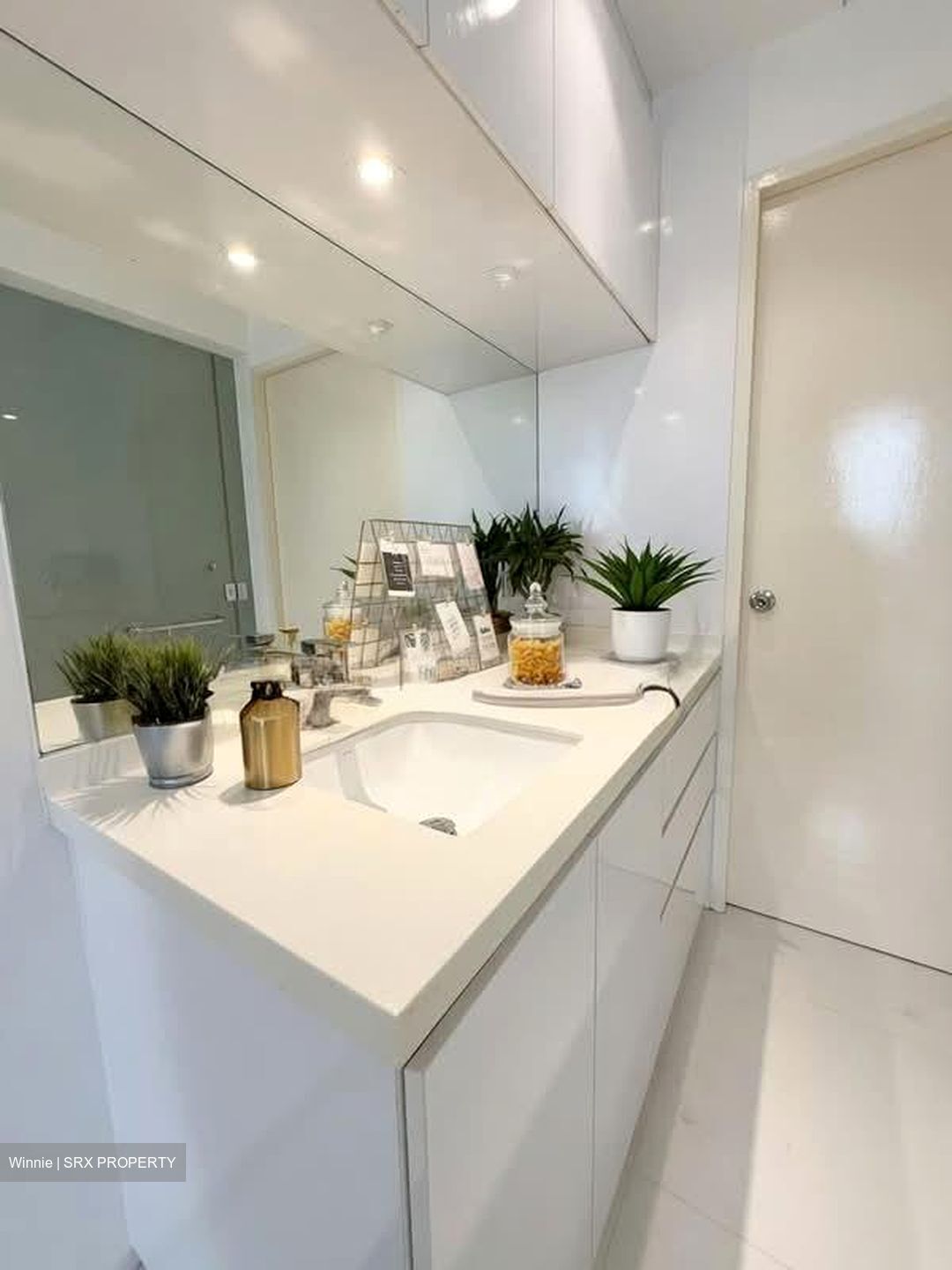 #1 Suites (D14), Apartment #569232121